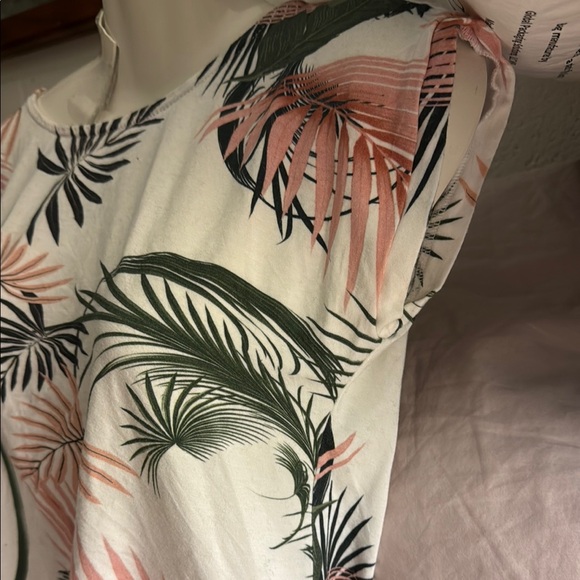 Vermilli - Picture 2 of 5